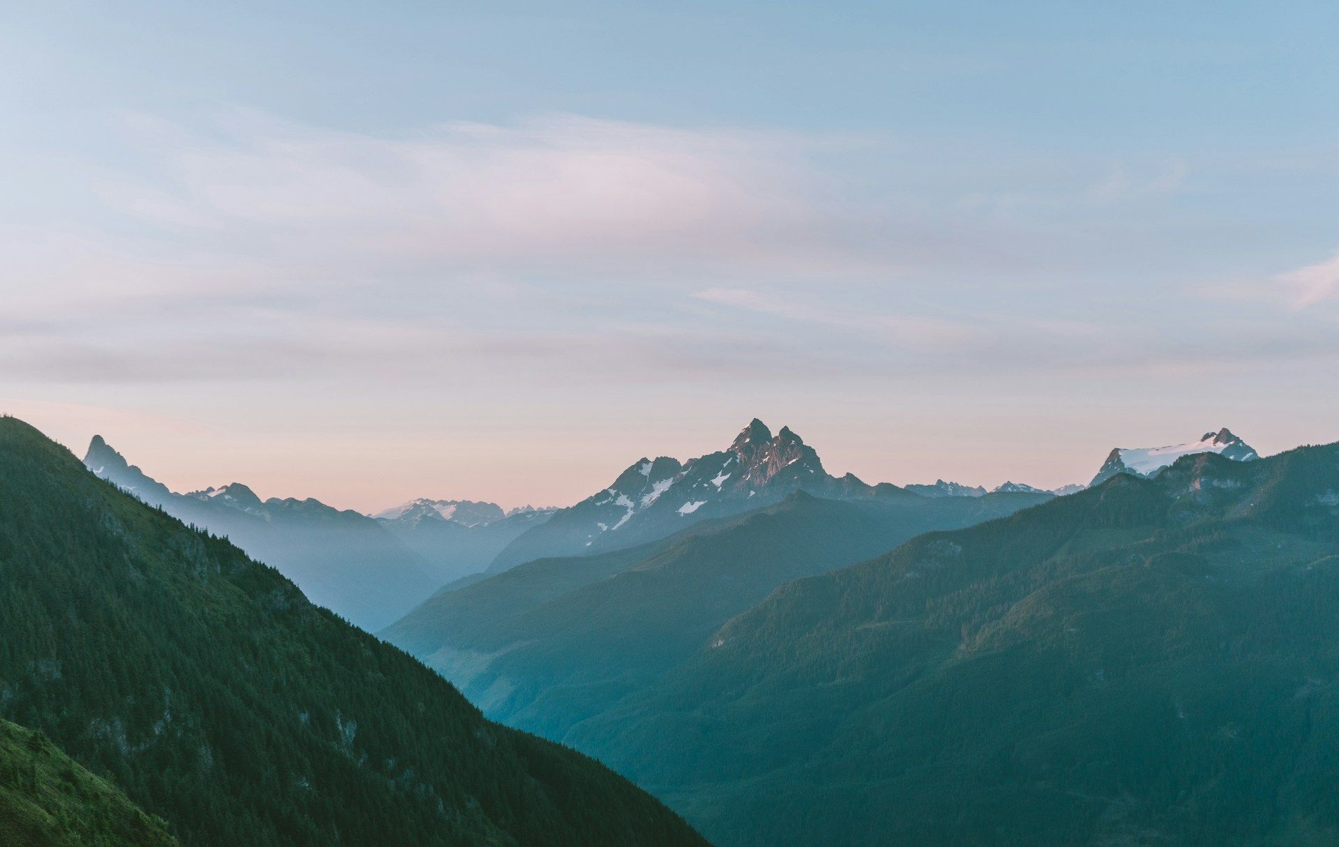 Snowy mountain range in Chilliwack BC