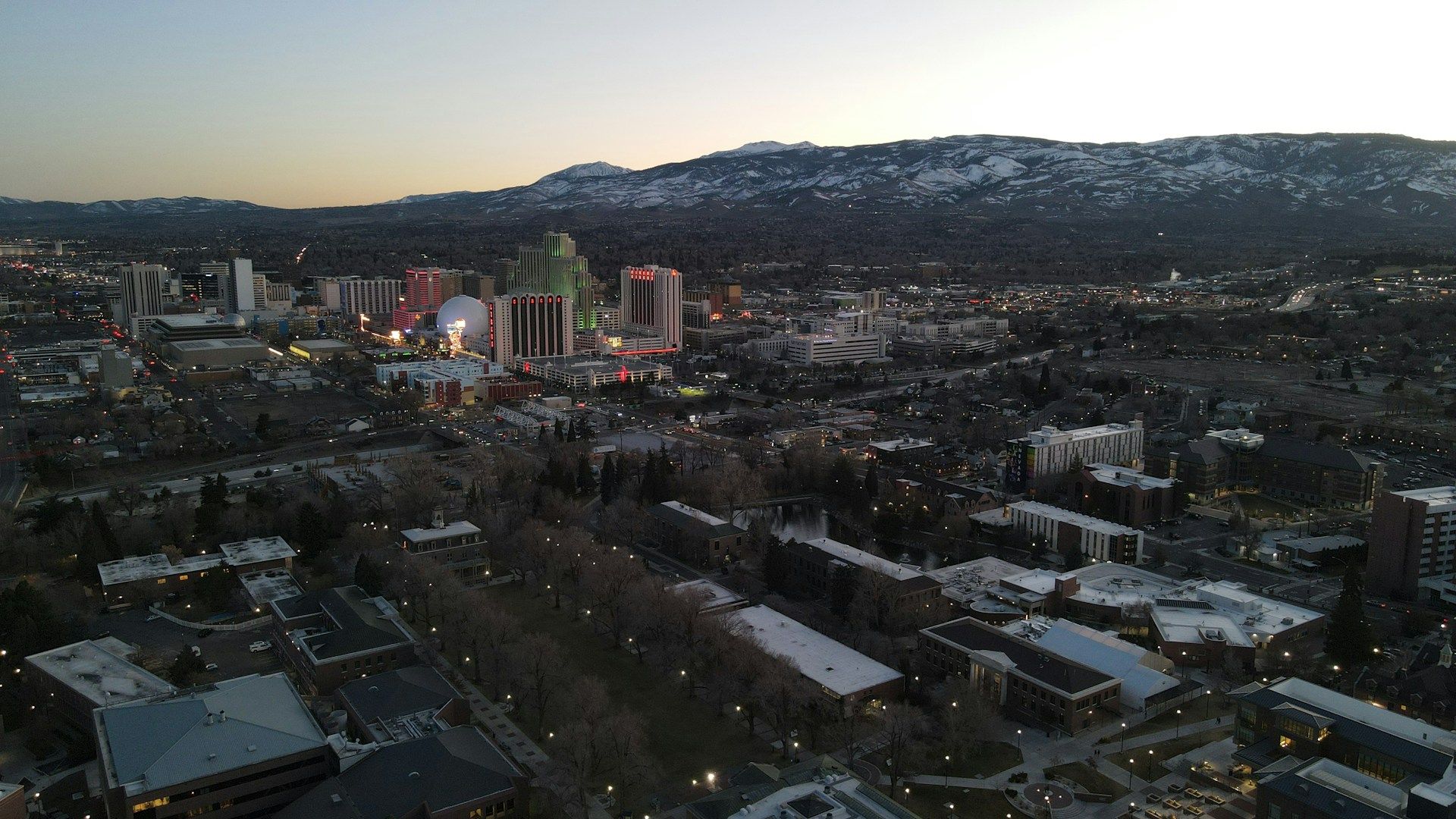 City view with mountains in Reno NV
