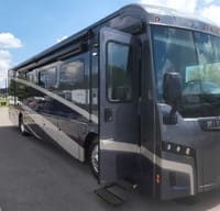 Bryan's Winnebago Forza 38W Class A