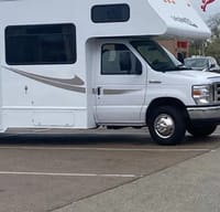 Jesse's Thor Motor Coach Majestic Class C