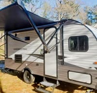 Dritan's   Independent   Travel Trailer