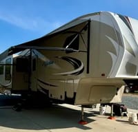 Susan's Grand Design Reflection 337RLS Fifth Wheel