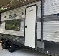 Edith's Forest River Salem Cruise Lite Travel Trailer