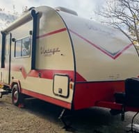 Weihua's Gulf Stream 17SCD Travel Trailer
