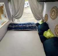 M&M Adventure 2005 Dodge Sprinter 3500 T1N Class