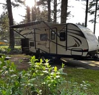 Sam- Cozy Couple Camper