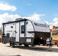 2021 Coachmen Clipper Ultra-Lite 17FQS Travel Trailer