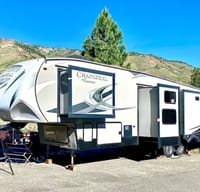 Making family memories 5th wheel