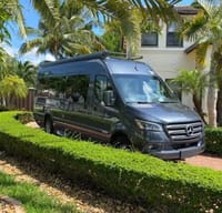 Lola's Luxury Winnebago ERA 70X Class B, Mercedes Benz, Diesel.