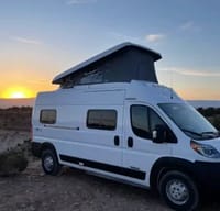 2022 Winnebago Solis 59P