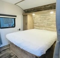 Susan's Grand River 25BH Travel Trailer