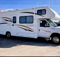 Maurice / Winnebago Access 29t