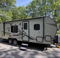 Juniper Skye - 2019 Forest River Rockwood Mini-Lite *Pet Friendly*