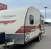 Brian's Gulf Stream Vintage Cruiser Travel Trailer