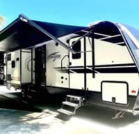 Trevor's Grand Design Imagine Travel Trailer