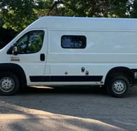 Campervan North America Sportsmobile Bunkhouse Campervan