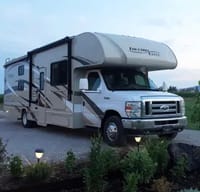 Family Friendly Freedom Elite Bunkhouse Class C