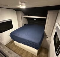 Sleeps 9 - 2022 Heartland Travel Trailer