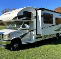 Steven Lee's Jayco 30z Class C