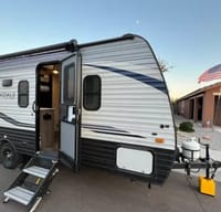 Lightweight Bunkhouse Trailer with Solar & Dinette Slide