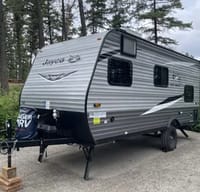 Tim & Nicole's Jayco Baja Travel Trailer