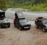 Mirror Memories' Toyota 4Runner Roof-Mounted Tent