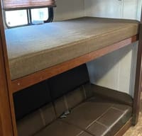 Big Family Getaway or ROOMY Couples Retreat