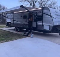 Brandon's Jayco Jayflight 284BHS Travel Trailer