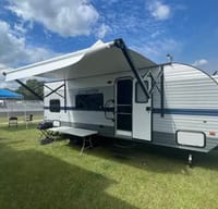 Jenny's Enlighten 25bh Travel Trailer