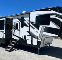 Luxurious 2020 Dutchmen 3635 Toy Hauler