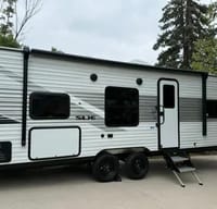 Brand New Jayco Jay Flight SLX 260BH Travel Trailer