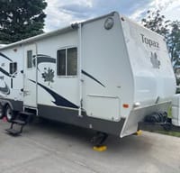 Dan's Triple E Topaz Travel Trailer