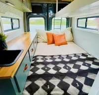 Sprinter Fully stocked for Family on/off Grid