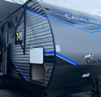 “Dahlilah” - Coachmen Catalina Legacy 303QBCK Travel Trailer