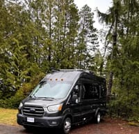 Emma 's 2021 Ford Transit Sprinter Class B Campervan