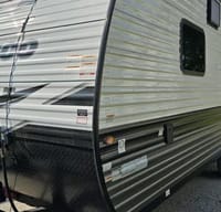 Sidney's Jayco Jayflight 195Rb Travel Trailer