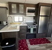 Wildwood Forest River 32BHDS Travel Trailer