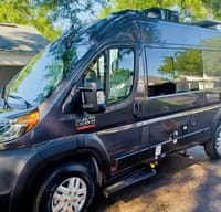 2022 CONVENIENT & EASY TO DRIVE RV!!! THOR SCOPE 18M