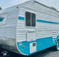 Missy's Riverside RV C Toy Hauler