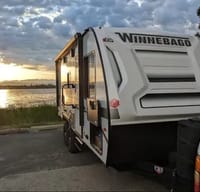 Ready for 2024 - Spacious Yet Compact: 2022 Winnebago - Fits 6, Tows Easy!