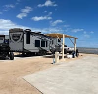 BEAUTIFUL, BRAND NEW 5TH WHEEL RV FOR YOUR NEXT “GLAMPING” ADVENTURE!