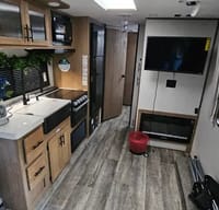 Gina's Forest River MBRR33 Toy Hauler