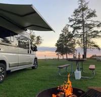 Easy to drive and park anywhere!  GREAT for tailgating!