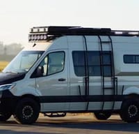 The Tannie, A Luxury Adventurer; Loaded Camper Sleeps/Drives 4, Roof Tent