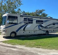 Unlimited miles, 2015 Class A! No Special License Required!