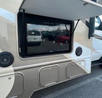 Luxury Trails: Thor Quantum WS31 Adventure Haven