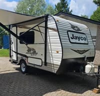 EZ tow cozy RV