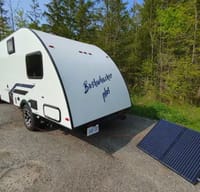 2022 Bushwhacker Travel Trailer (2240lbs)