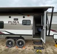 Independence: Palomino Puma Travel Trailer