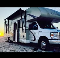 Your Perfect Escape Vehicle - 2018 Thor Chateau 28Z
